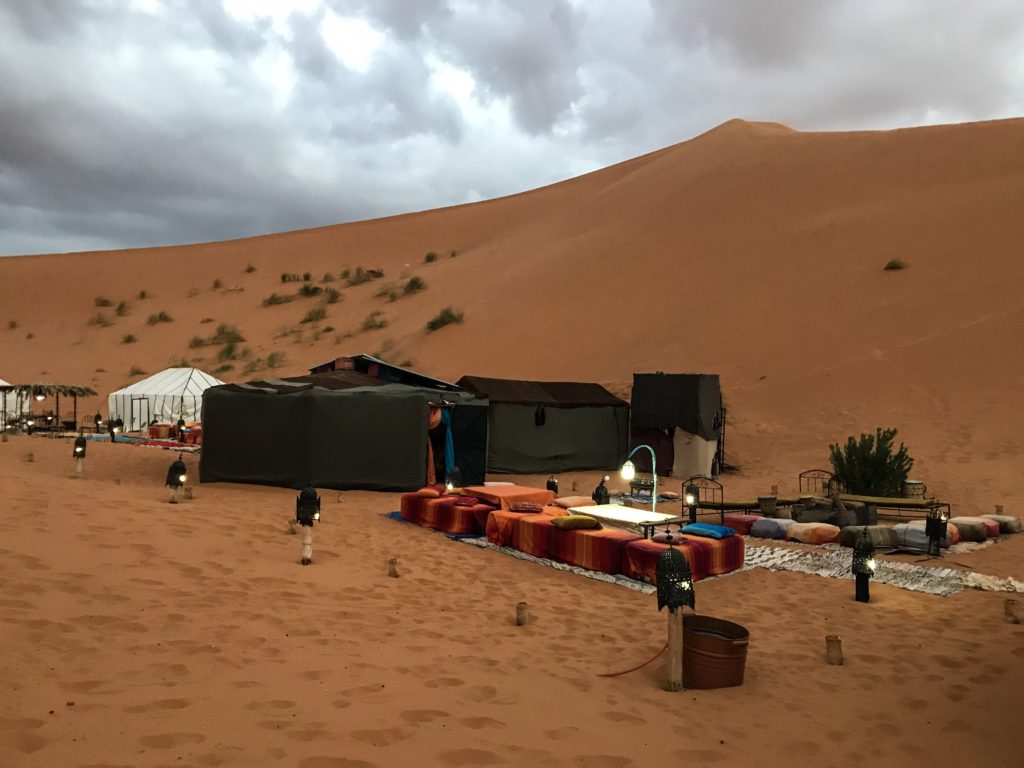 visit desert sahara maroc morocco merzouga camel tour